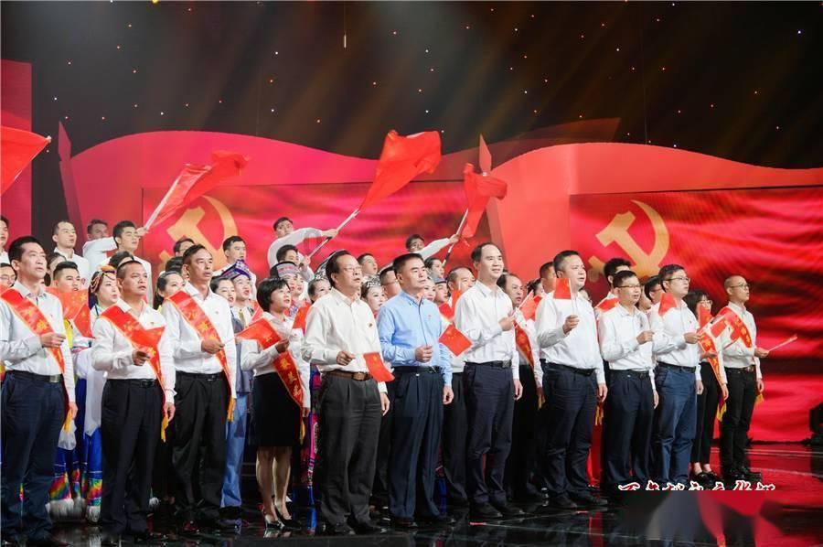 微创机器人-B盘中异动 临近午盘股价大跌5.22%